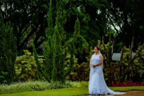 Prévia de Noiva em Brasília-DF / Espaço da Lenda / Casar em Brasília 2019 - Noiva faz ensaio no Espaço da Lenda'