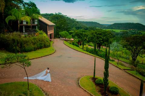 Prévia de Noiva em Brasília-DF / Espaço da Lenda / Casar em Brasília 2019 - Noiva faz ensaio no Espaço da Lenda'