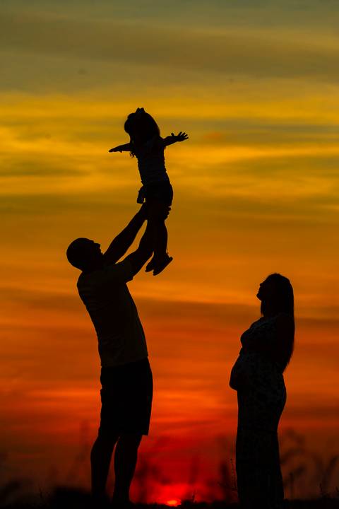 Ensaio gestacional ao por do sol
Ensaio de Gestante Ensaio de familia
Waldyr Lantyer Fotografia'