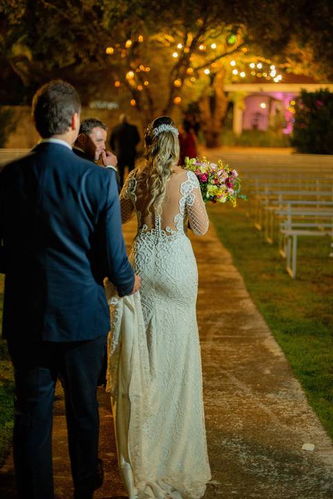 @dicamargodecoracoes⁠
@andregourmet⁠
@elasduarte⁠
@pratikamanobrista⁠
@fiore.institutodebeleza⁠
@maisonvivianspier⁠
@mzaniratto⁠
@docemaison⁠
@danilimaconsultora ⁠
@aguiar_de_brito_cerimonial⁠
Waldyr Lantyer Fotografia Águas Claras, Park Way Brasília'