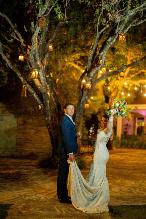 @dicamargodecoracoes⁠
@andregourmet⁠
@elasduarte⁠
@pratikamanobrista⁠
@fiore.institutodebeleza⁠
@maisonvivianspier⁠
@mzaniratto⁠
@docemaison⁠
@danilimaconsultora ⁠
@aguiar_de_brito_cerimonial⁠
Waldyr Lantyer Fotografia Águas Claras, Park Way Brasília'