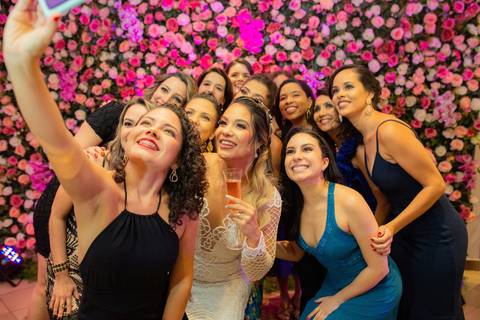 @dicamargodecoracoes⁠
@andregourmet⁠
@elasduarte⁠
@pratikamanobrista⁠
@fiore.institutodebeleza⁠
@maisonvivianspier⁠
@mzaniratto⁠
@docemaison⁠
@danilimaconsultora ⁠
@aguiar_de_brito_cerimonial⁠
Waldyr Lantyer Fotografia Águas Claras, Park Way Brasília'