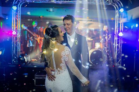 @dicamargodecoracoes⁠
@andregourmet⁠
@elasduarte⁠
@pratikamanobrista⁠
@fiore.institutodebeleza⁠
@maisonvivianspier⁠
@mzaniratto⁠
@docemaison⁠
@danilimaconsultora ⁠
@aguiar_de_brito_cerimonial⁠
Waldyr Lantyer Fotografia Águas Claras, Park Way Brasília'