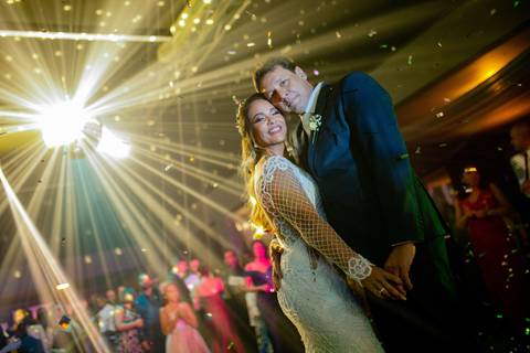 @dicamargodecoracoes⁠
@andregourmet⁠
@elasduarte⁠
@pratikamanobrista⁠
@fiore.institutodebeleza⁠
@maisonvivianspier⁠
@mzaniratto⁠
@docemaison⁠
@danilimaconsultora ⁠
@aguiar_de_brito_cerimonial⁠
Waldyr Lantyer Fotografia Águas Claras, Park Way Brasília'