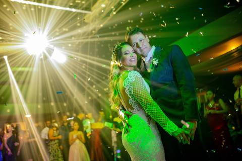 @dicamargodecoracoes⁠
@andregourmet⁠
@elasduarte⁠
@pratikamanobrista⁠
@fiore.institutodebeleza⁠
@maisonvivianspier⁠
@mzaniratto⁠
@docemaison⁠
@danilimaconsultora ⁠
@aguiar_de_brito_cerimonial⁠
Waldyr Lantyer Fotografia Águas Claras, Park Way Brasília'