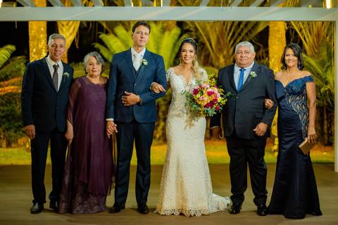 @dicamargodecoracoes⁠
@andregourmet⁠
@elasduarte⁠
@pratikamanobrista⁠
@fiore.institutodebeleza⁠
@maisonvivianspier⁠
@mzaniratto⁠
@docemaison⁠
@danilimaconsultora ⁠
@aguiar_de_brito_cerimonial⁠
Waldyr Lantyer Fotografia Águas Claras, Park Way Brasília'