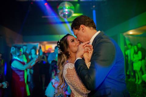 @dicamargodecoracoes⁠
@andregourmet⁠
@elasduarte⁠
@pratikamanobrista⁠
@fiore.institutodebeleza⁠
@maisonvivianspier⁠
@mzaniratto⁠
@docemaison⁠
@danilimaconsultora ⁠
@aguiar_de_brito_cerimonial⁠
Waldyr Lantyer Fotografia Águas Claras, Park Way Brasília'