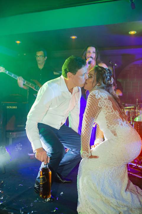 @dicamargodecoracoes⁠
@andregourmet⁠
@elasduarte⁠
@pratikamanobrista⁠
@fiore.institutodebeleza⁠
@maisonvivianspier⁠
@mzaniratto⁠
@docemaison⁠
@danilimaconsultora ⁠
@aguiar_de_brito_cerimonial⁠
Waldyr Lantyer Fotografia Águas Claras, Park Way Brasília'