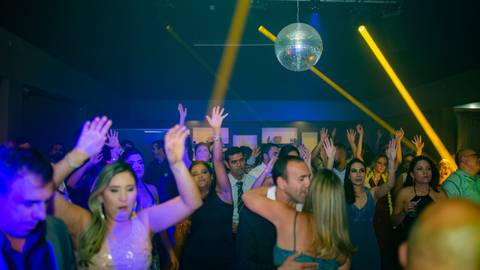 @dicamargodecoracoes⁠
@andregourmet⁠
@elasduarte⁠
@pratikamanobrista⁠
@fiore.institutodebeleza⁠
@maisonvivianspier⁠
@mzaniratto⁠
@docemaison⁠
@danilimaconsultora ⁠
@aguiar_de_brito_cerimonial⁠
Waldyr Lantyer Fotografia Águas Claras, Park Way Brasília'