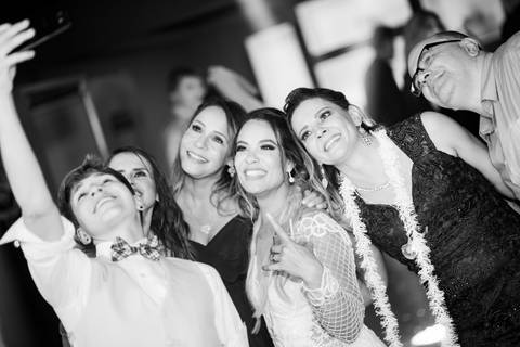 @dicamargodecoracoes⁠
@andregourmet⁠
@elasduarte⁠
@pratikamanobrista⁠
@fiore.institutodebeleza⁠
@maisonvivianspier⁠
@mzaniratto⁠
@docemaison⁠
@danilimaconsultora ⁠
@aguiar_de_brito_cerimonial⁠
Waldyr Lantyer Fotografia Águas Claras, Park Way Brasília'