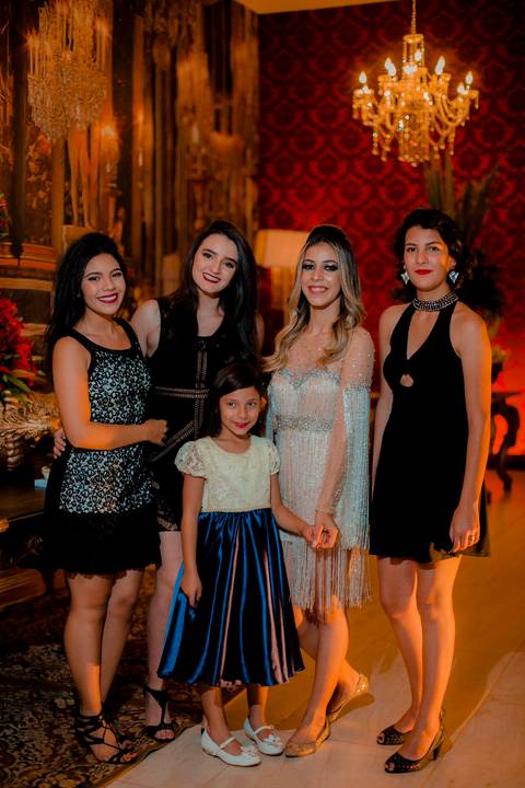 Festa de 15 ano em Luziânia-GO
Ensaio de 15 anos em Basilia
Fotografia de 15 anos por Waldyr Lantyer
Fotografia de 15 anos em Praia do Forte Bahia
Ser Fotógrafo
Waldyr José Andrade Lantyer
Waldyr Lantyer
Aniversário de 15 Anos'