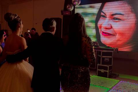 Festa de 15 ano em Luziânia-GO
Ensaio de 15 anos em Basilia
Fotografia de 15 anos por Waldyr Lantyer
Fotografia de 15 anos em Praia do Forte Bahia
Ser Fotógrafo
Waldyr José Andrade Lantyer
Waldyr Lantyer
Aniversário de 15 Anos'