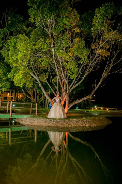 Ensaio fotográfico em Brasília
Ensaio de 15 anos em Brasília
Debutante Catedral de Brasília
Meus 15 anos
Meus quinze anos
Book Fotográfico em Brasilia
Book Fotográfico na lancha
Passeio de lancha em Brasília
Waldyr Lantyer Fotografia
Noite de debutante'