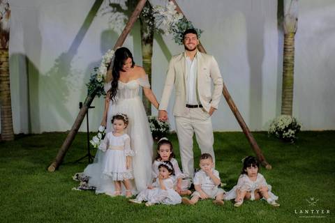 Casamento no campo, casamento em Formosa-GO, Casar, Virei Noiva, Noiva Goiana, Noivas 2021, Amor, Casei em casa, amo a família, casamento no Campo, Itiquira GO, Casar em Brasília, Casar em Posse-GO.'