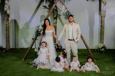 Casamento no campo, casamento em Formosa-GO, Casar, Virei Noiva, Noiva Goiana, Noivas 2021, Amor, Casei em casa, amo a família, casamento no Campo, Itiquira GO, Casar em Brasília, Casar em Posse-GO.'