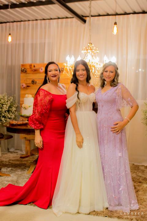 Casamento no campo, casamento em Formosa-GO, Casar, Virei Noiva, Noiva Goiana, Noivas 2021, Amor, Casei em casa, amo a família, casamento no Campo, Itiquira GO, Casar em Brasília, Casar em Posse-GO.'