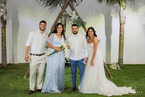 Casamento no campo, casamento em Formosa-GO, Casar, Virei Noiva, Noiva Goiana, Noivas 2021, Amor, Casei em casa, amo a família, casamento no Campo, Itiquira GO, Casar em Brasília, Casar em Posse-GO.'