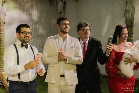 Casamento no campo, casamento em Formosa-GO, Casar, Virei Noiva, Noiva Goiana, Noivas 2021, Amor, Casei em casa, amo a família, casamento no Campo, Itiquira GO, Casar em Brasília, Casar em Posse-GO. Waldyr Lantyer'