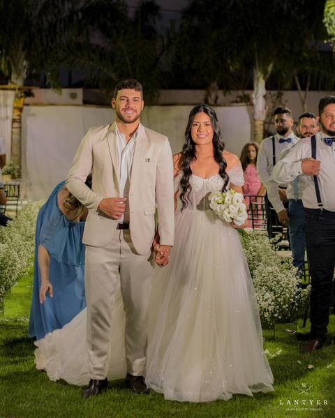 Casamento no campo, casamento em Formosa-GO, Casar, Virei Noiva, Noiva Goiana, Noivas 2021, Amor, Casei em casa, amo a família, casamento no Campo, Itiquira GO, Casar em Brasília, Casar em Posse-GO. Waldyr Lantyer'