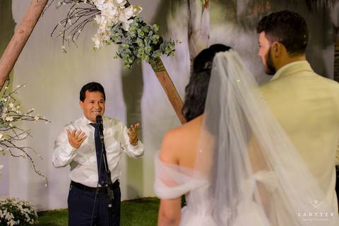 Casamento no campo, casamento em Formosa-GO, Casar, Virei Noiva, Noiva Goiana, Noivas 2021, Amor, Casei em casa, amo a família, casamento no Campo, Itiquira GO, Casar em Brasília, Casar em Posse-GO. Waldyr Lantyer'