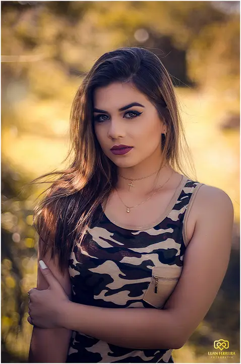 ENSAIO FOTOGRÁFICO, OLHAR PENETRANTE '