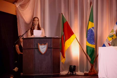 foto fotos de formatura gramado canela igrejinha faccat fotografo'