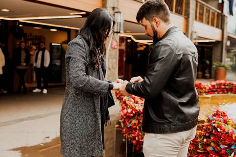 Pedido de casamento em gramado fonte do amor eterno gramadobook ensaio fotos barato prime gourmet fotografo noivado'