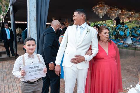 Casamento noiva da duda do grau na cidade de pitangui no hotel mata do ceu com fotos profissinais do fotografo israel lemos'