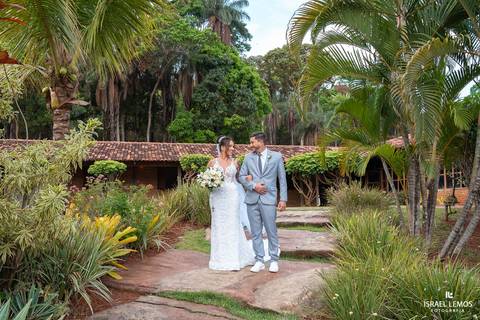 Casamento noiva da duda do grau na cidade de pitangui no hotel mata do ceu com fotos profissinais do fotografo israel lemos'