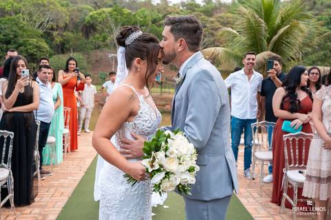 Casamento noiva da duda do grau na cidade de pitangui no hotel mata do ceu com fotos profissinais do fotografo israel lemos'