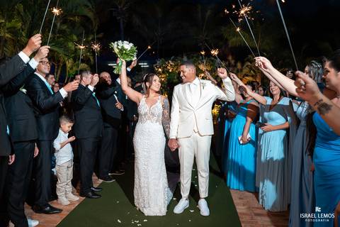 Casamento noiva da duda do grau na cidade de pitangui no hotel mata do ceu com fotos profissinais do fotografo israel lemos'