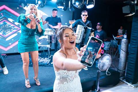 recepção noiva da duda do grau e samuel na cidade de pitangui no hotel mata do ceu com fotos profissinais do fotografo israel lemos'