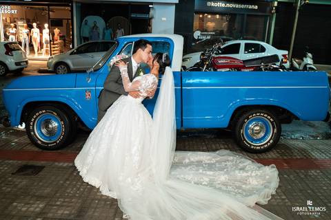 Aluguel de carro em bom despacho'