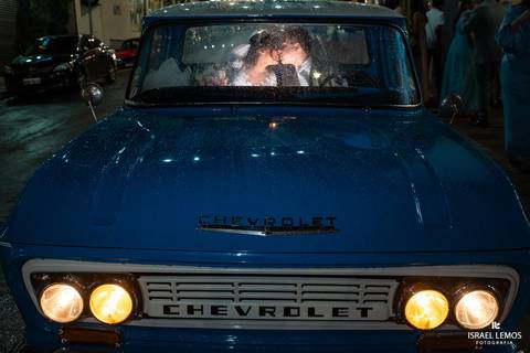 aluguel de carro para noivas em bom despacho'