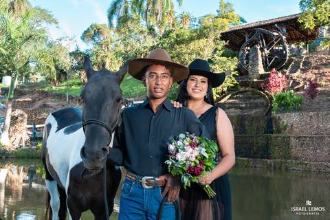 FOtografo de casmento na cidade de Bom despacho com fotos lindas de Israel lemos fotografia fotografo em bom despacho MG'