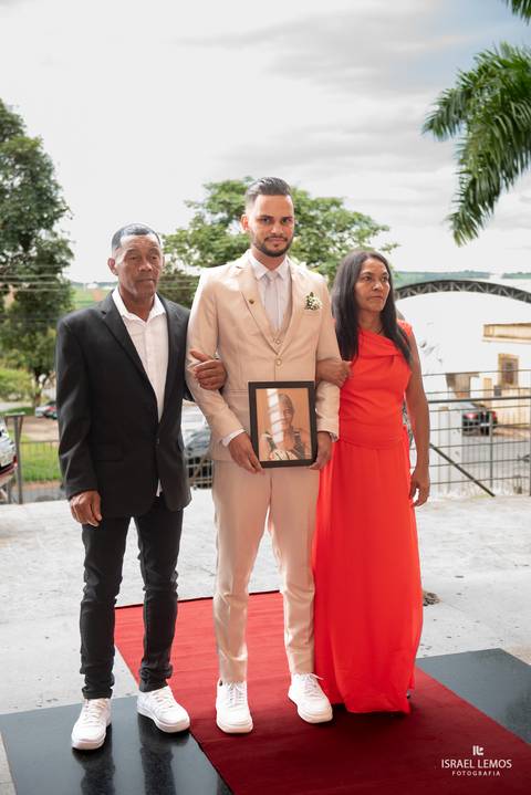 Casamento na igreja de sao pedro  em para de minas com fotografo israel lemos '