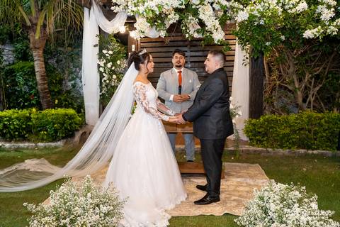 Fotografo de casamento na cidade de santa luzia mg com fotos lindas no espaço moria '