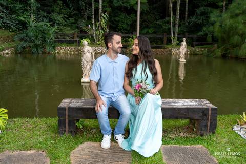 Fotografia de pre casamento em Betim no espaço sancturiam em Betim com fotos o fotógrafo de Betim Israel lemos'