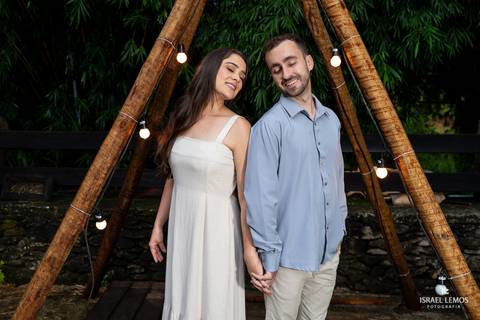 Fotografia de pre casamento em Betim no espaço sancturiam em Betim com fotos o fotógrafo de Betim Israel lemos'