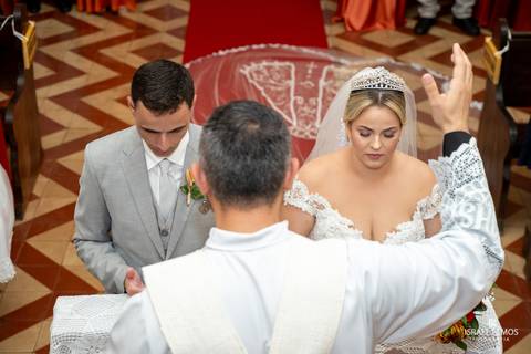 casamento na igreja São Francisco em Pitangui com o fotografo de casamento de bom despacho  Israel lemos'