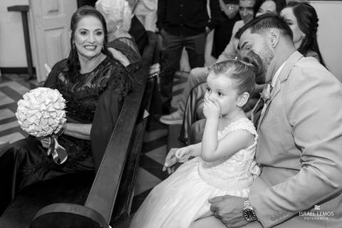 casamento na igreja São Francisco em Pitangui com o fotografo de casamento de bom despacho  Israel lemos'