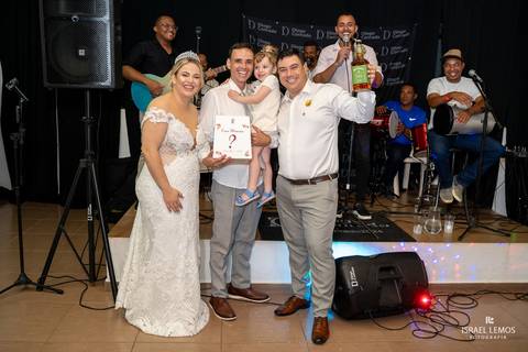 recepção de casamento em Pitangui no varandão com fotos oficiais do melhor fotografo de Pitangui Israel lemos'