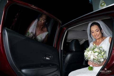 Fotografia de casamento em para de minas na igreja n s das graças com o fotografo Israel Lemos o melhor fotografo de para de minas'