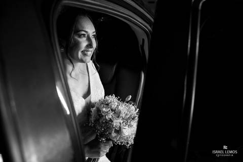 Fotografia de casamento em para de minas na igreja n s das graças com o fotografo Israel Lemos o melhor fotografo de para de minas'