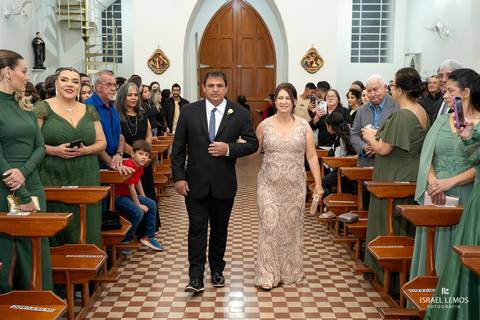 Fotografia de casamento em para de minas na igreja n s das graças com o fotografo Israel Lemos o melhor fotografo de para de minas'
