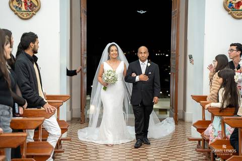 Fotografia de casamento em para de minas na igreja n s das graças com o fotografo Israel Lemos o melhor fotografo de para de minas'