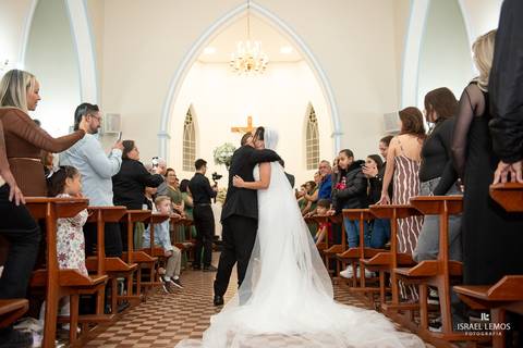 Fotografia de casamento em para de minas na igreja n s das graças com o fotografo Israel Lemos o melhor fotografo de para de minas'