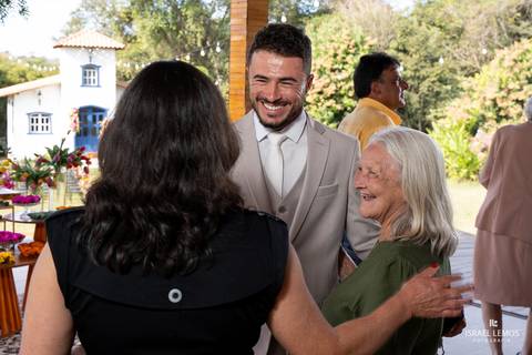 casamento no sitio aberto em Divinópolis com fotos lindas do fotografo profissional Israel Lemos fotografia em Divinópolis '