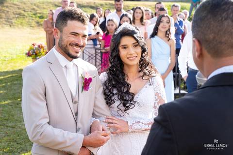 sorriso do casal em casamento pelo fotografo Israel Lemos'