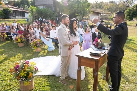 benção do pastor de casamento em divi'